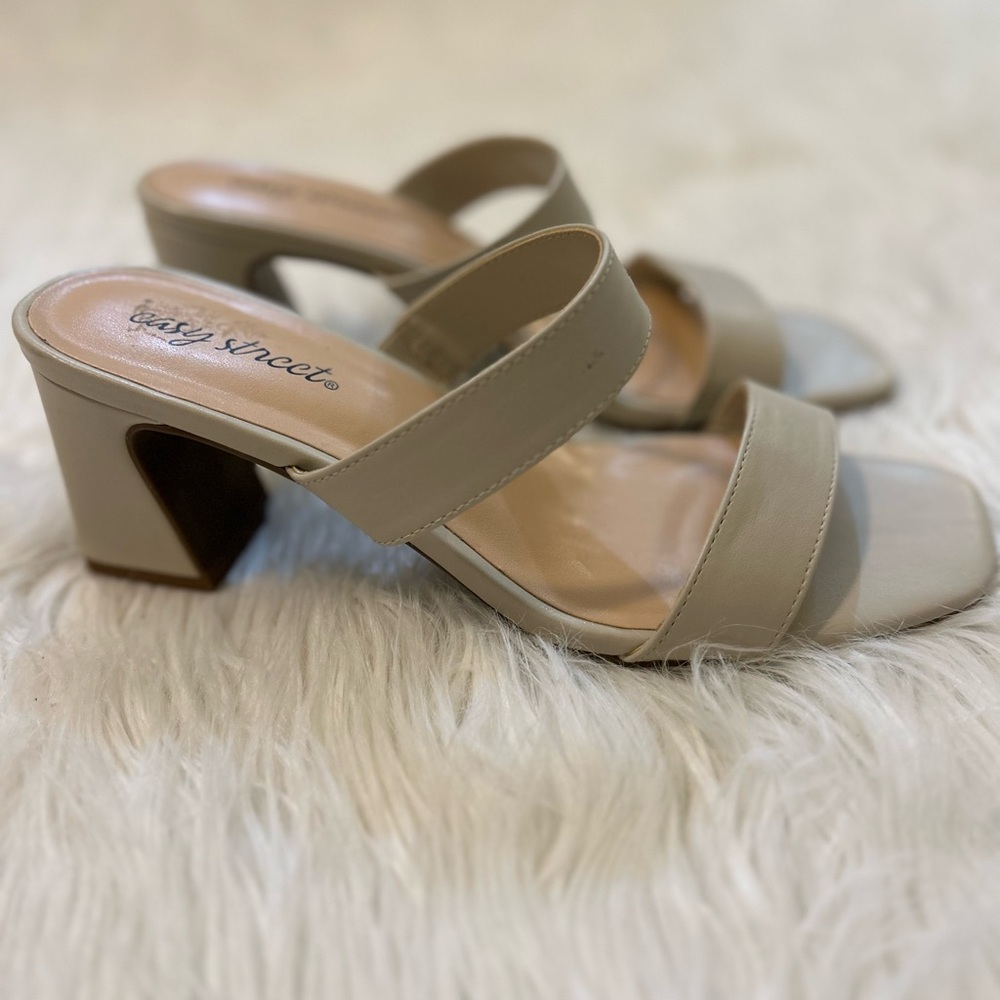 Easy Street Cream Block Heel Sandals